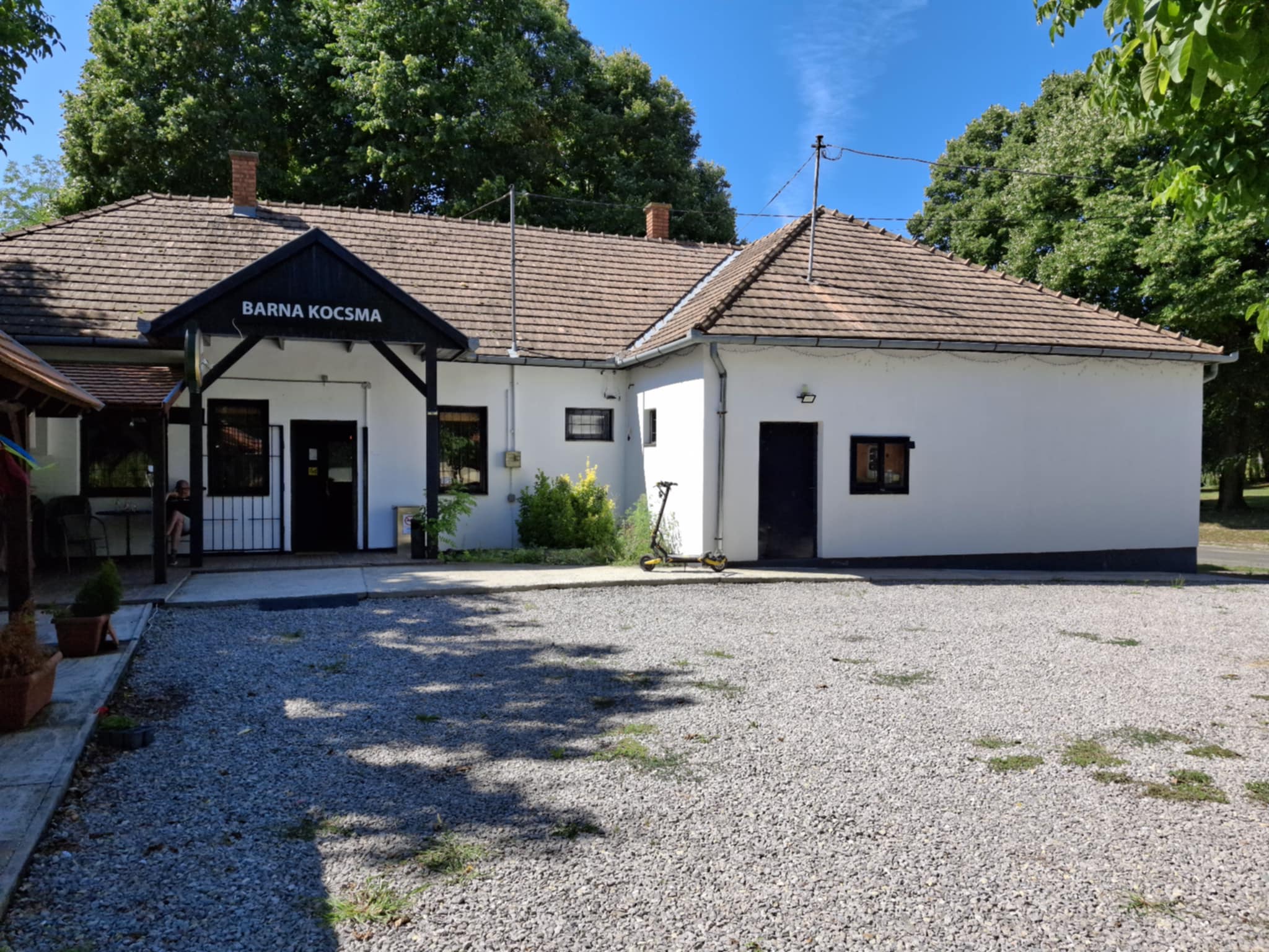 Somogyharsagy, buurt cafe met winkel ruimte #1564