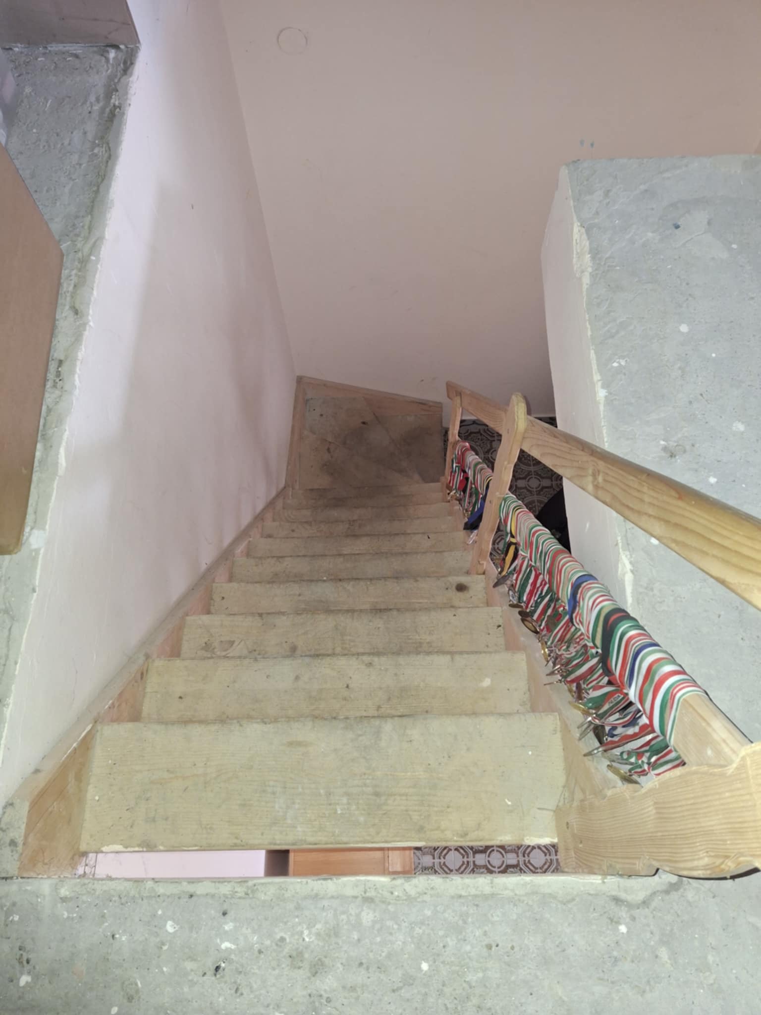 Basal goede locatie, stenen huis #1577 - Image 15