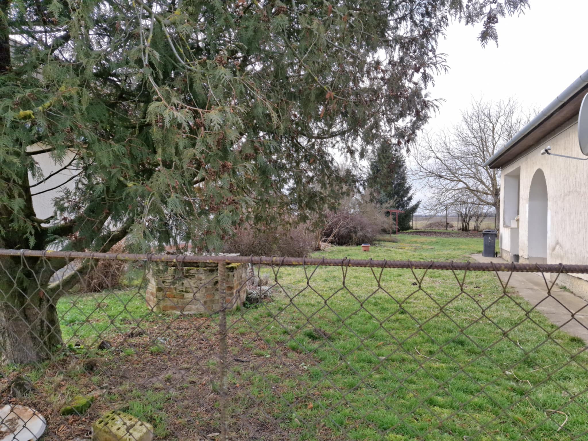 Basal goede locatie, stenen huis #1577 - Image 23