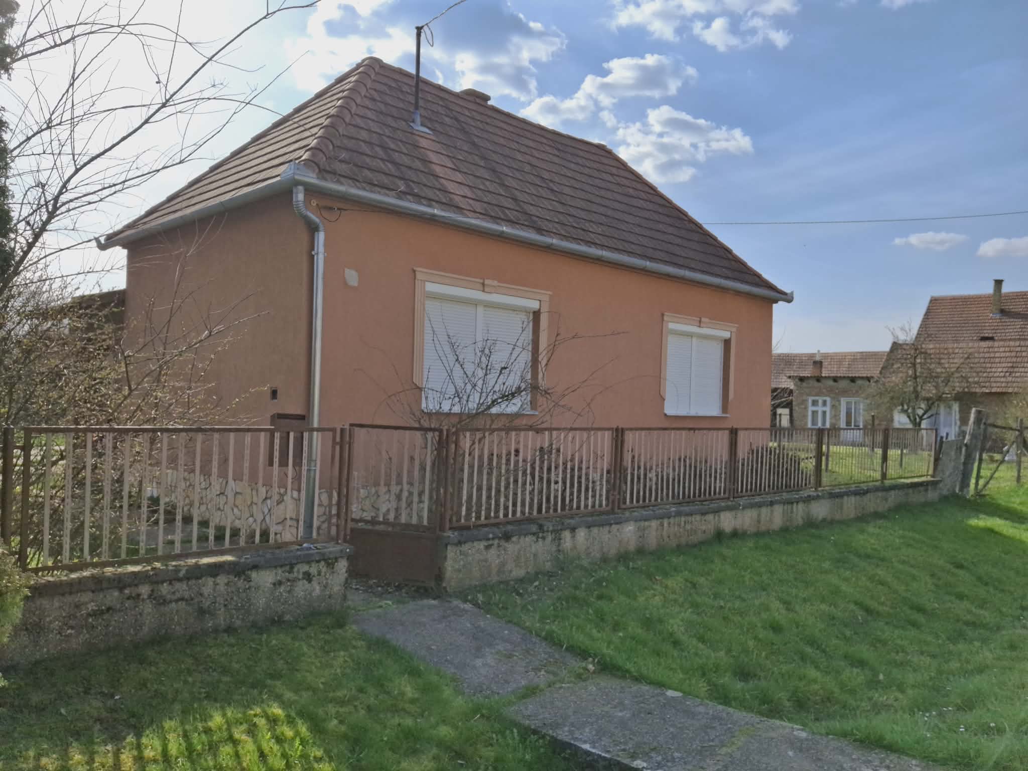 Felsőszentmarton woning gelegen in zeer net dorp #1579 - Image 4