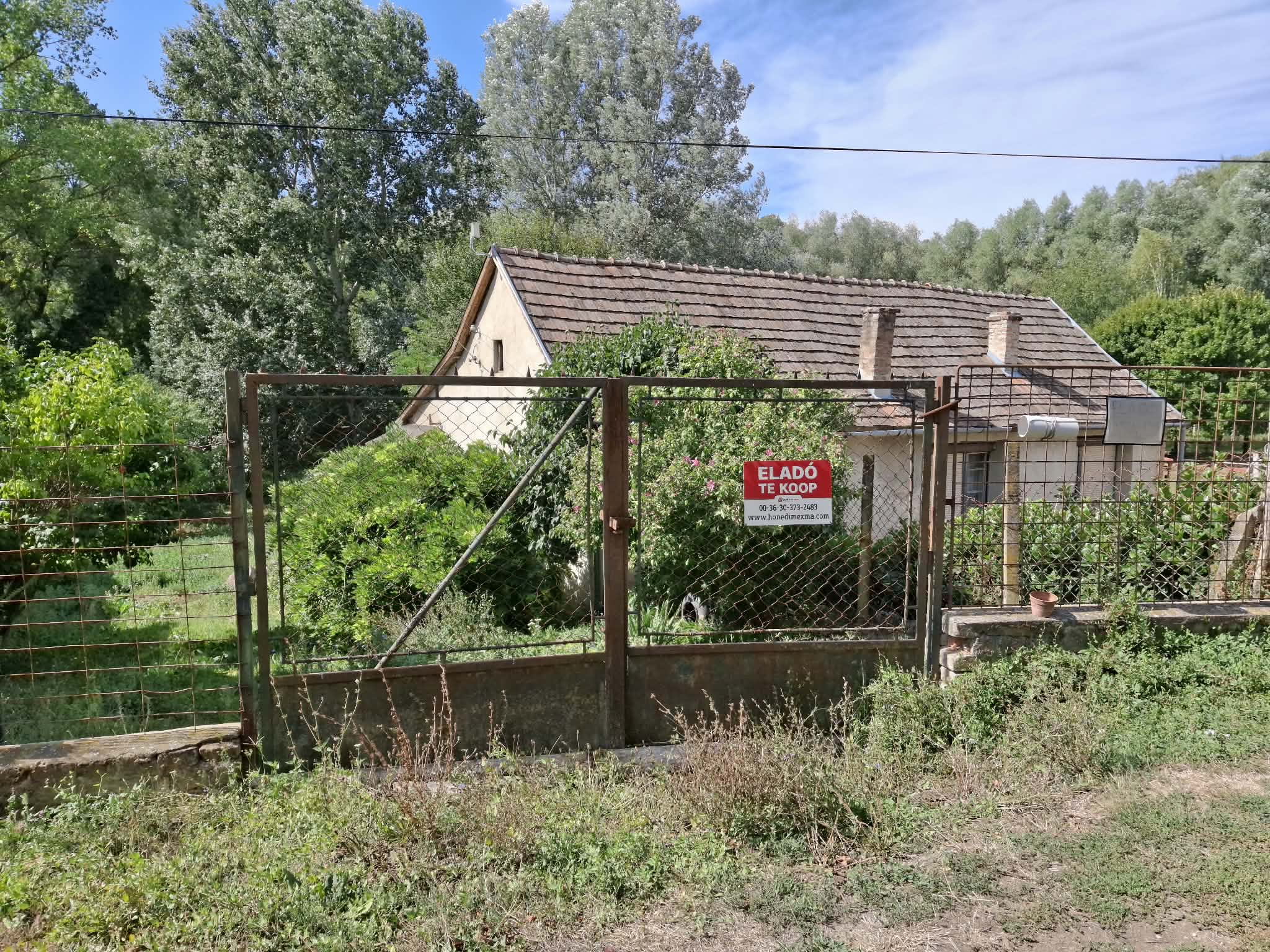 Szentkatalin compleet te renoveren woning in een groene omgeving #1603 - Image 2